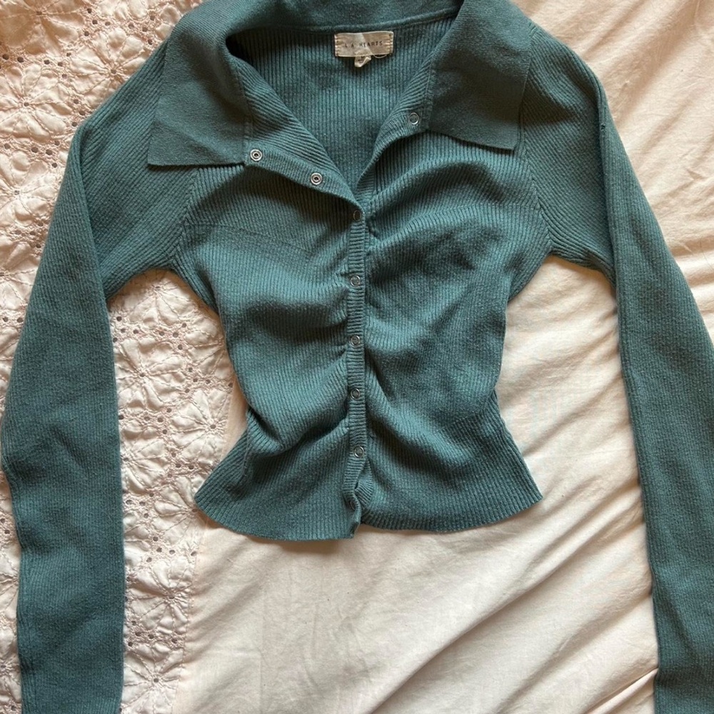 La Hearts Teal Ribbed button up